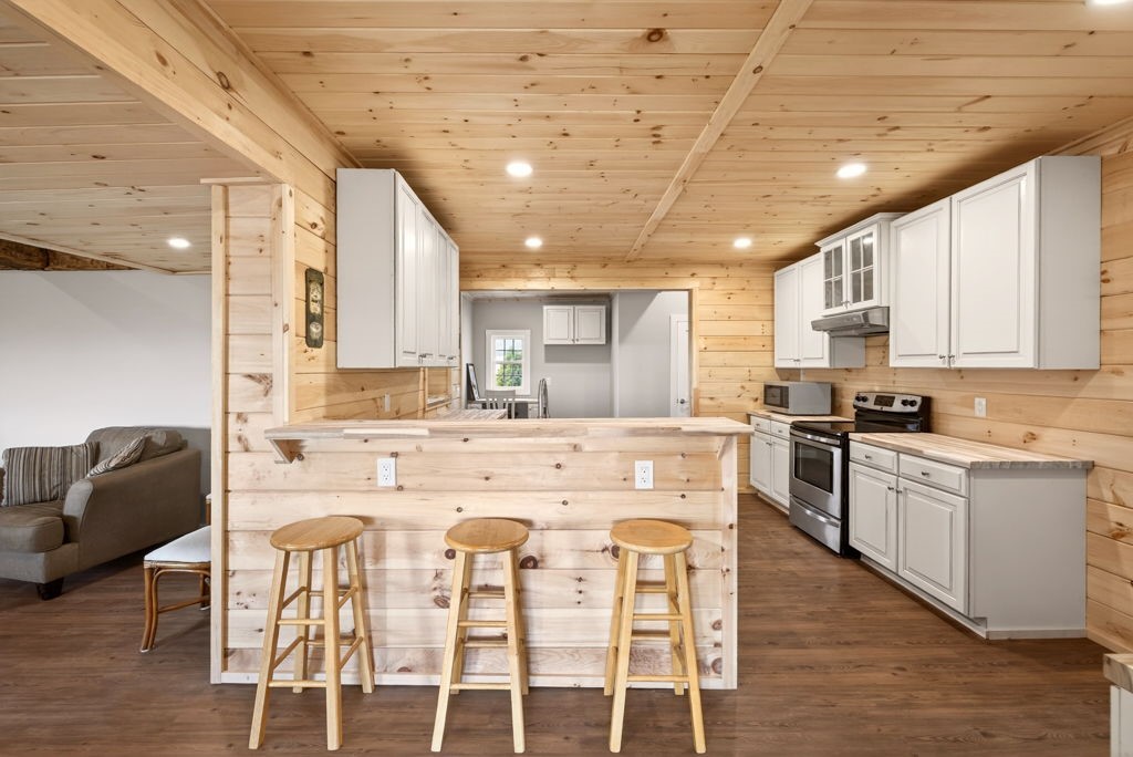 4765 Seneca Point Road Canandaigua Town, NY 14424 - Photo 9 of 50