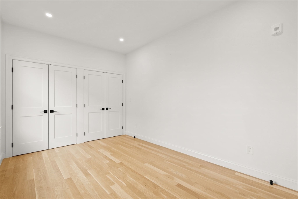 27 Shepard Street, Unit 3 Boston, MA 02135 - Photo 14 of 33