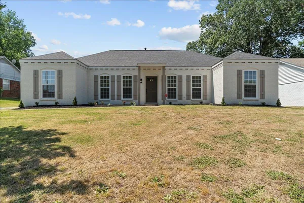 $239,900 | 3083 Live Oak Street, Memphis, TN 38115