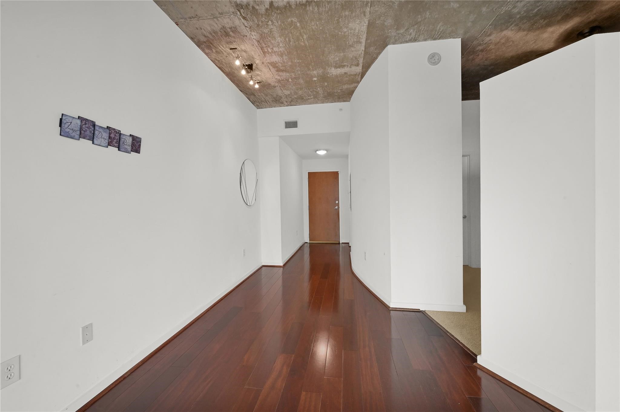 5925 Almeda Road, Unit 12516 Houston, TX 77004 - Photo 11 of 20