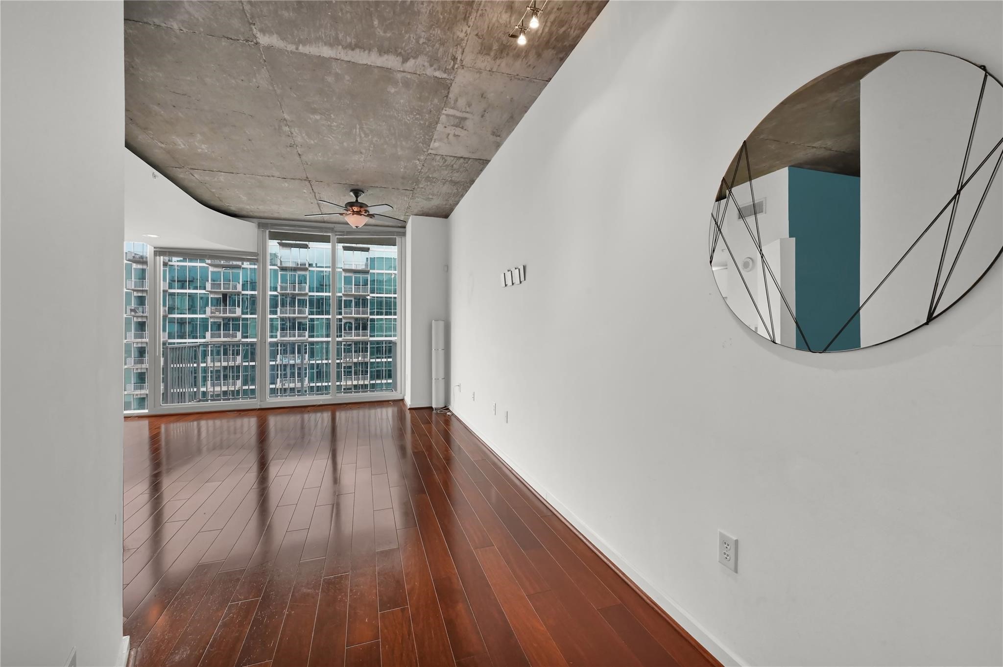 5925 Almeda Road, Unit 12516 Houston, TX 77004 - Photo 10 of 20