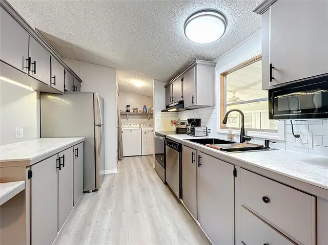 $239,900 | 13426 Palm Drive, Astatula, FL 34705