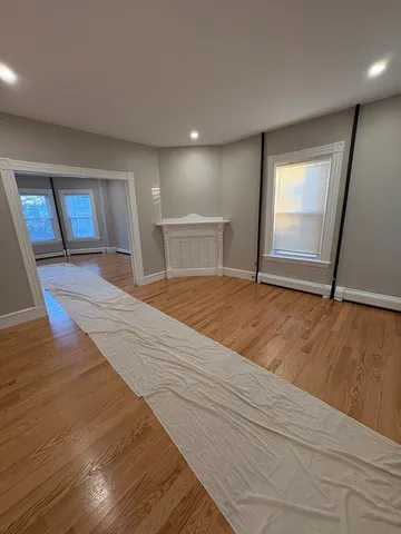 $2,400 | 11 Hatch Street, Everett, MA 02149