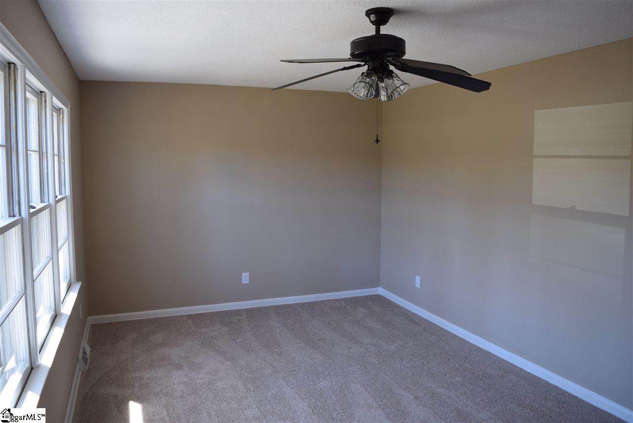 113 State Rd S-42-2288 Spartanburg, SC 29307 - Photo 8 of 15 Gallery Image 8
