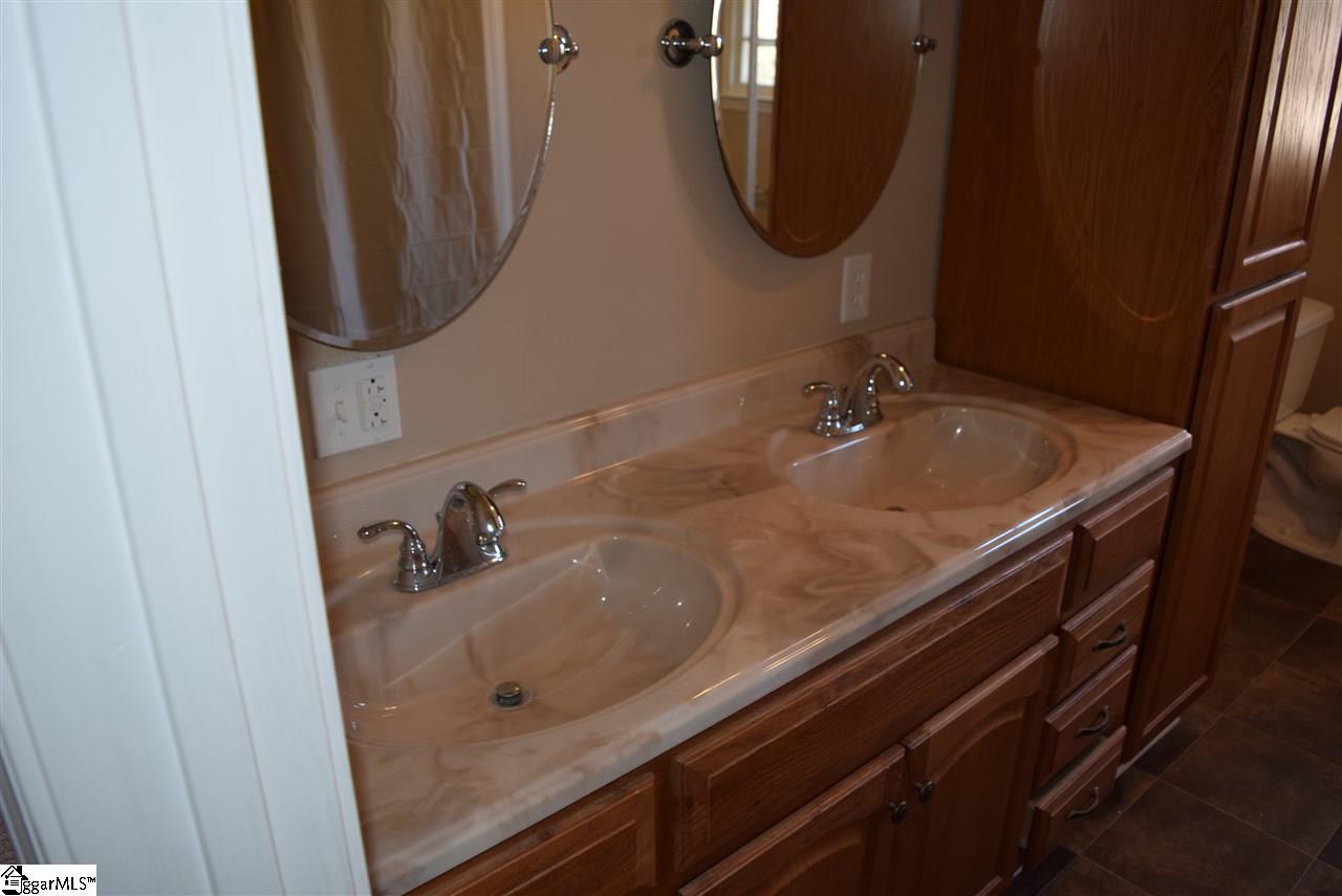 113 State Rd S-42-2288 Spartanburg, SC 29307 - Photo 10 of 15 Gallery Image 10