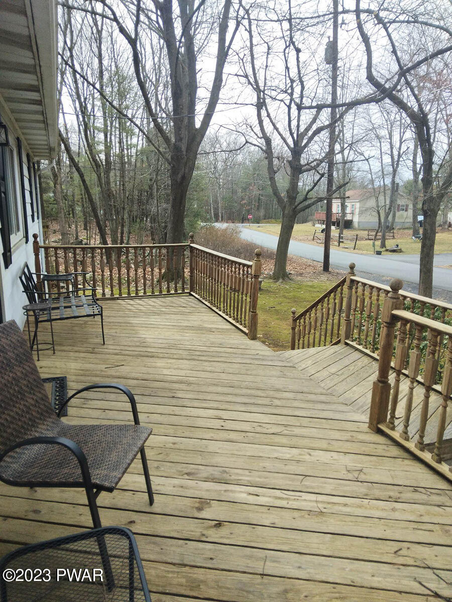 118 Fern Road Dingmans Ferry, PA 18328 - Photo 2 of 18 118 Fern Deck Summer