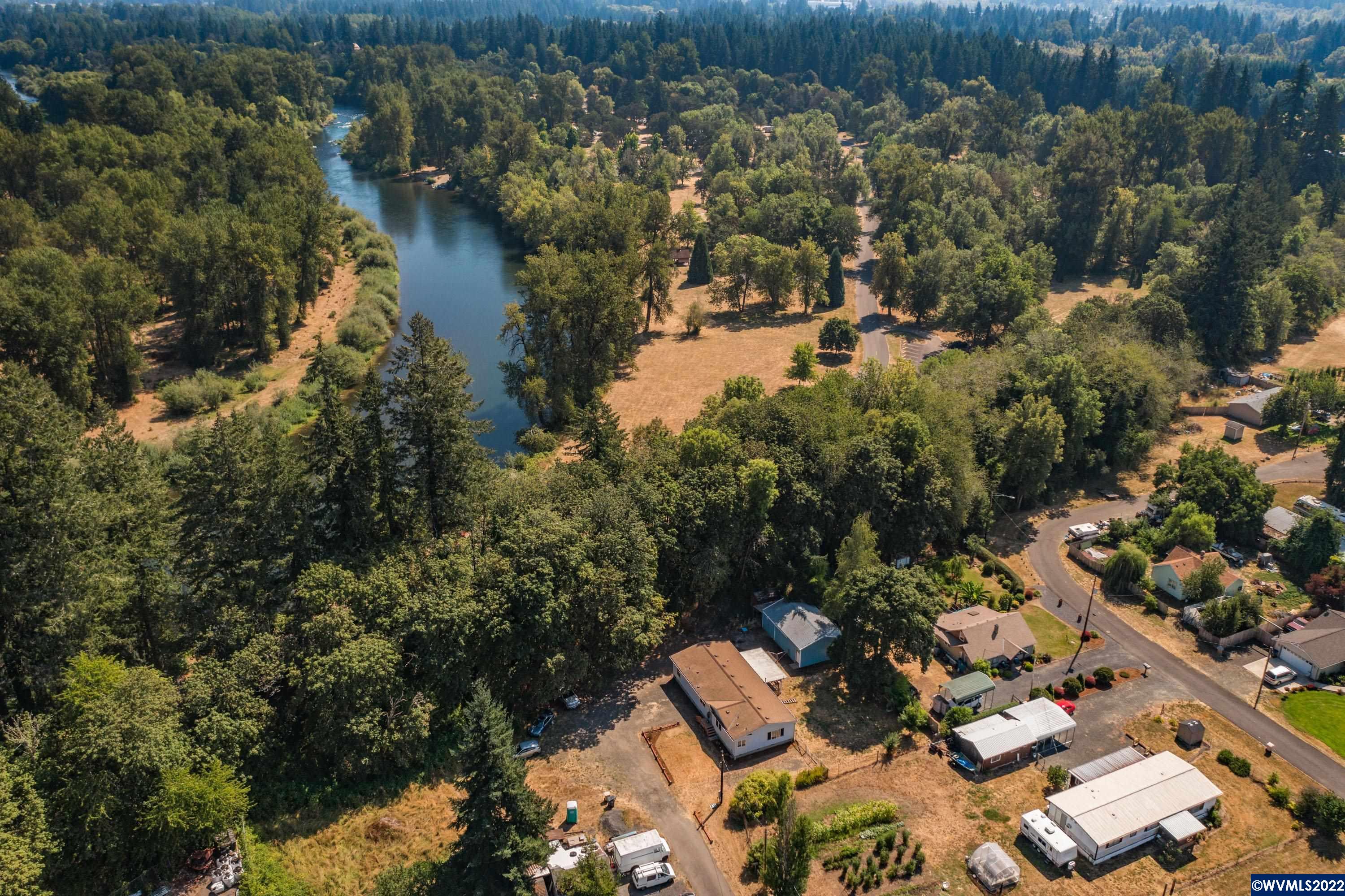 31050 South 3rd Street Lebanon, OR 97355 - Photo 3 of 42