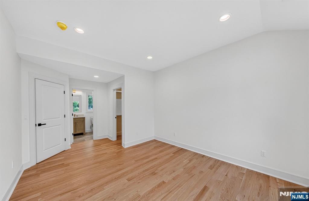 6 Short Hill Road Clifton, NJ 07012 - Photo 21 of 38