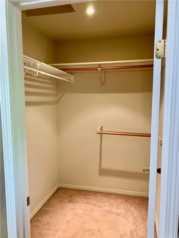 $1,995 | 5440 Denny Avenue, North Hollywood, CA 91601