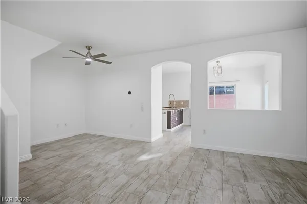 $1,800 | 6316 Rolling Rose Street, Unit 102, North Las Vegas, NV 89081