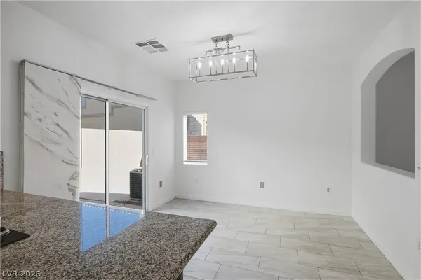 $1,800 | 6316 Rolling Rose Street, Unit 102, North Las Vegas, NV 89081