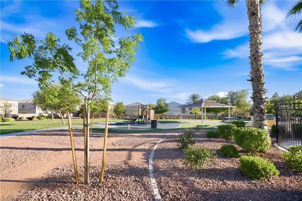 $1,800 | 6316 Rolling Rose Street, Unit 102, North Las Vegas, NV 89081