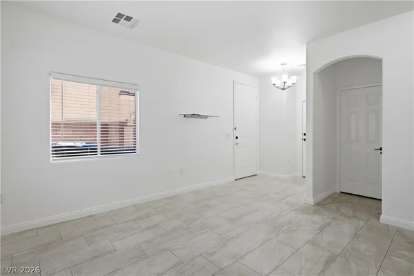 $1,800 | 6316 Rolling Rose Street, Unit 102, North Las Vegas, NV 89081
