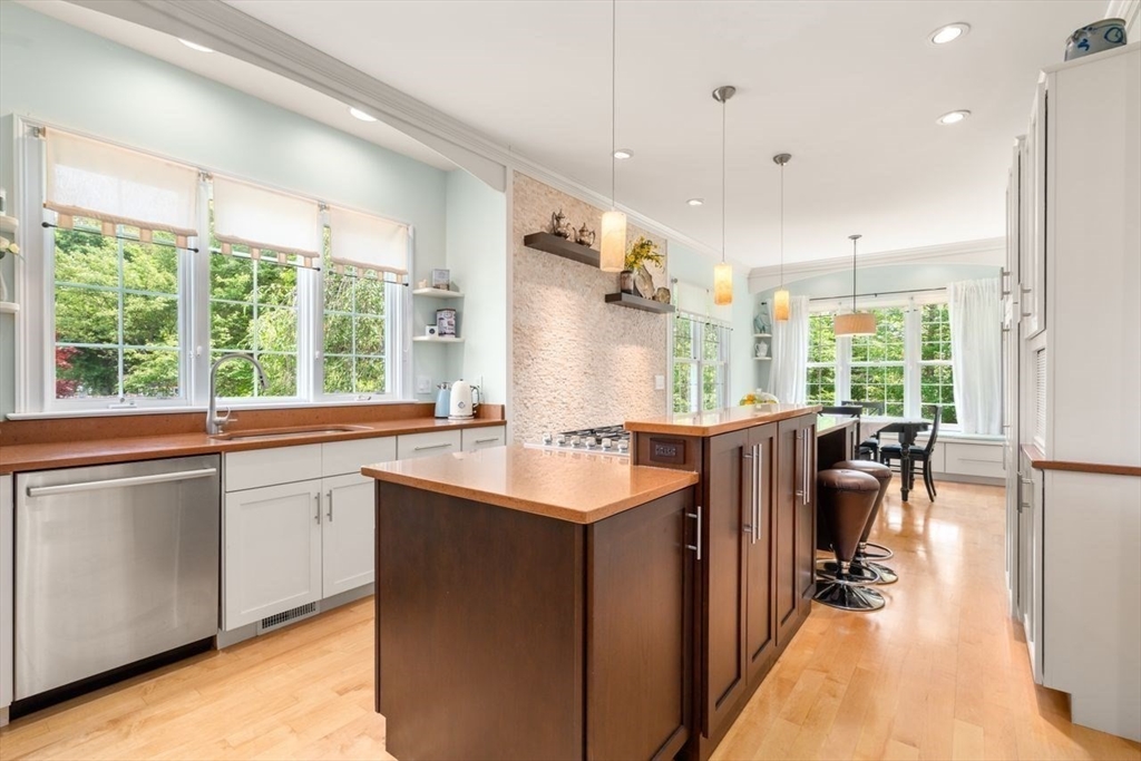69 Rachael Terrace Westfield, MA 01085 - Photo 12 of 42
