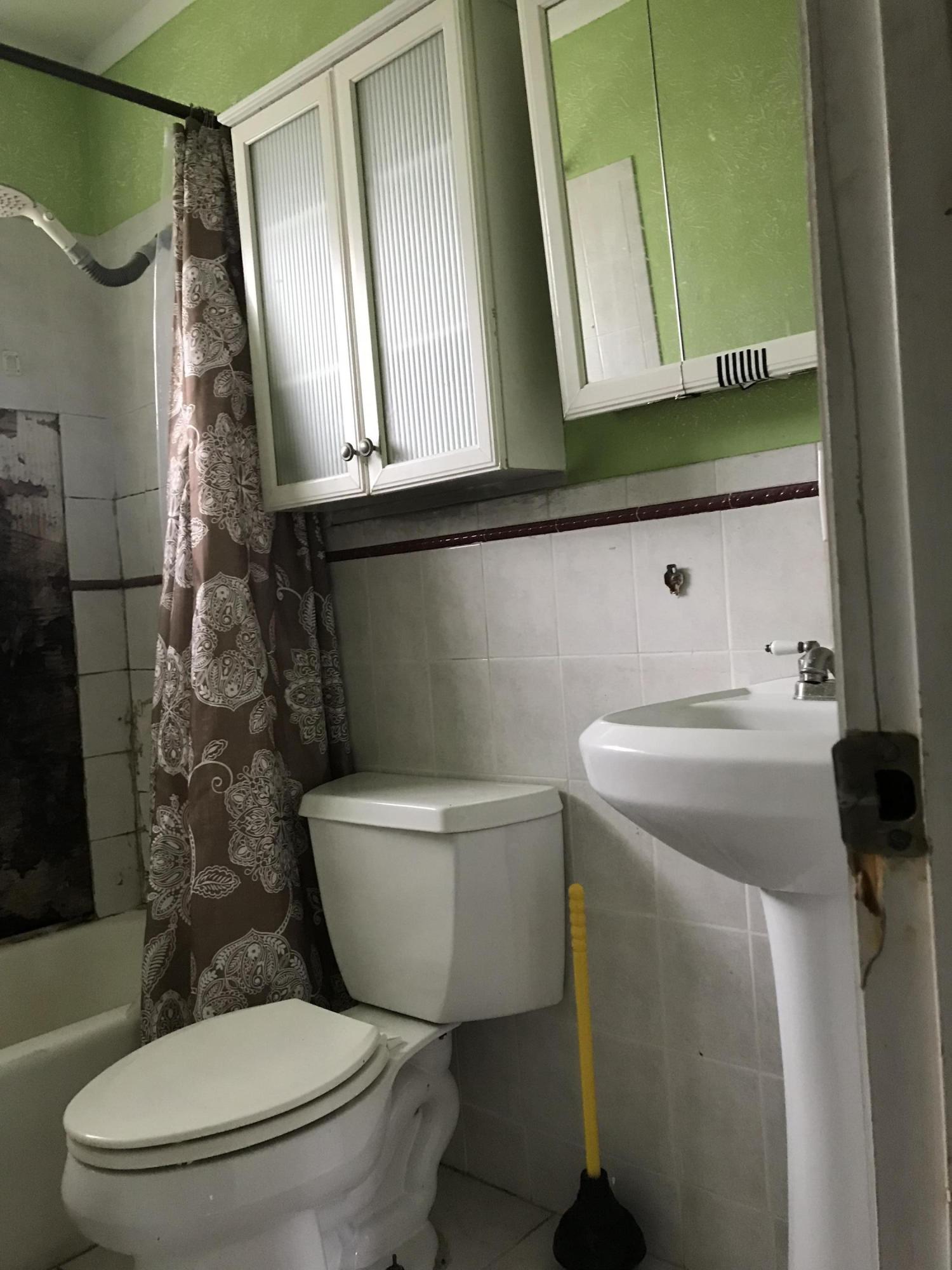 8215 Tamarack Road Knoxville, TN 37919 - Photo 10 of 29 acU9OCkTQHelZB0xhehIJA