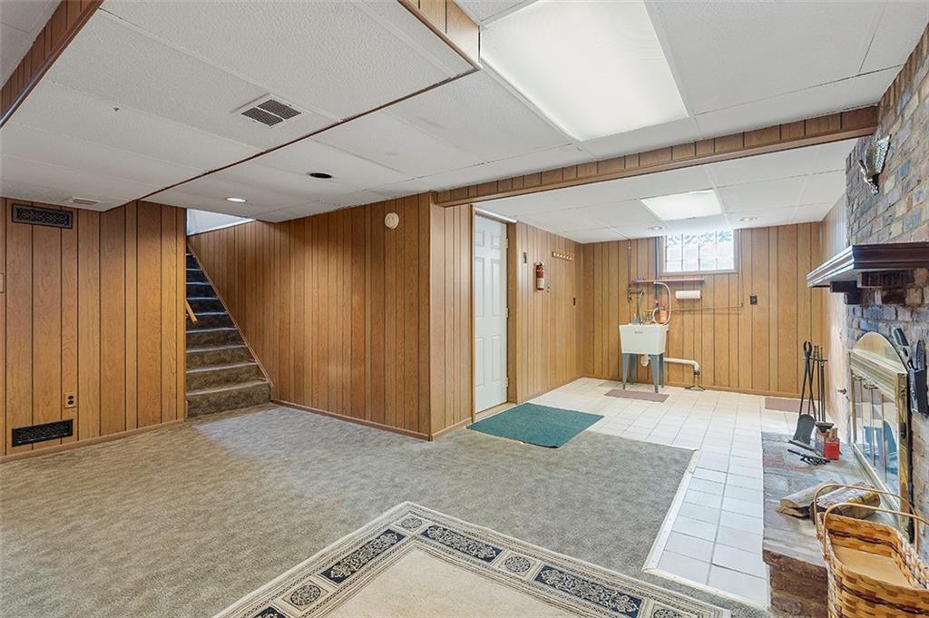 4120 Clendenning Road Gibsonia, PA 15044 - Photo 11 of 15 Gallery Image 11