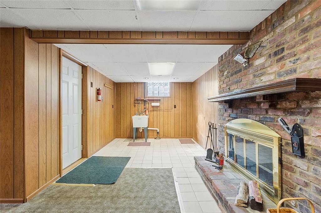 4120 Clendenning Road Gibsonia, PA 15044 - Photo 10 of 15 Gallery Image 10