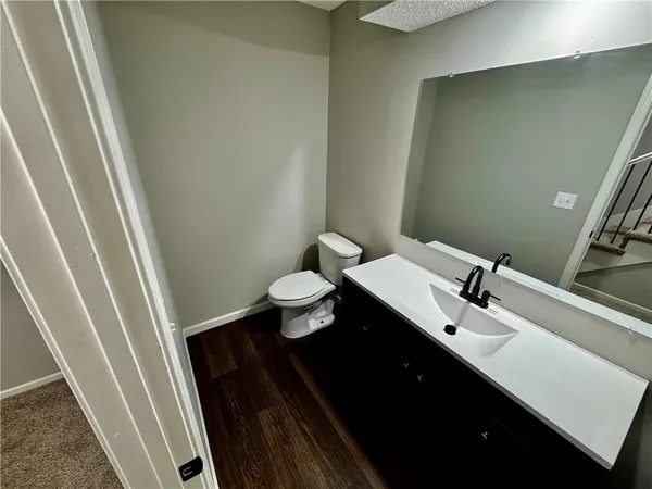$220,000 | 8240 Northwest Birch Lane, Kansas City, MO 64151