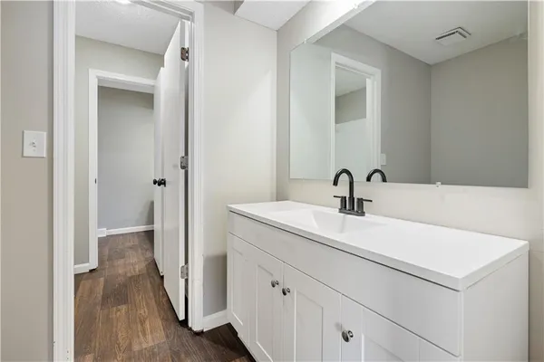 $220,000 | 8240 Northwest Birch Lane, Kansas City, MO 64151