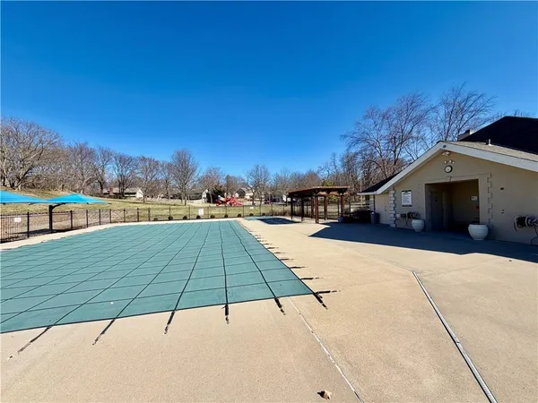 $220,000 | 8240 Northwest Birch Lane, Kansas City, MO 64151