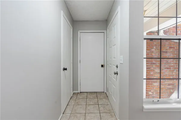 $220,000 | 8240 Northwest Birch Lane, Kansas City, MO 64151
