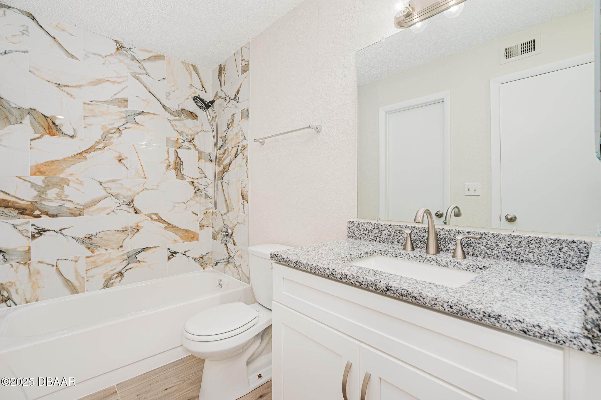 1600 Big Tree Road, Unit F4 South Daytona, FL 32119 - Photo 10 of 28 09