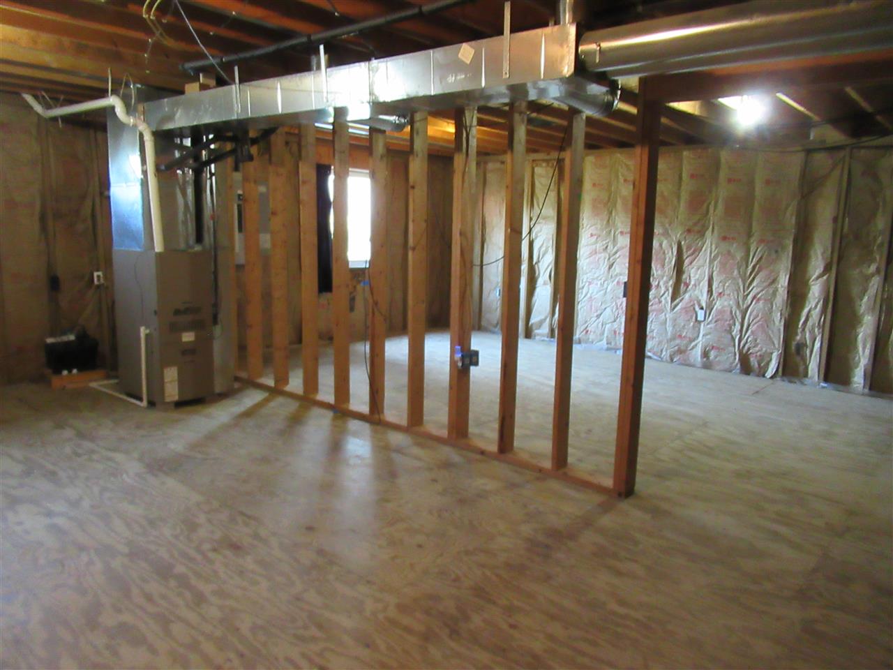129 West Hibbard Road Owosso, MI 48867 - Photo 20 of 35 50021557-19.JPG
