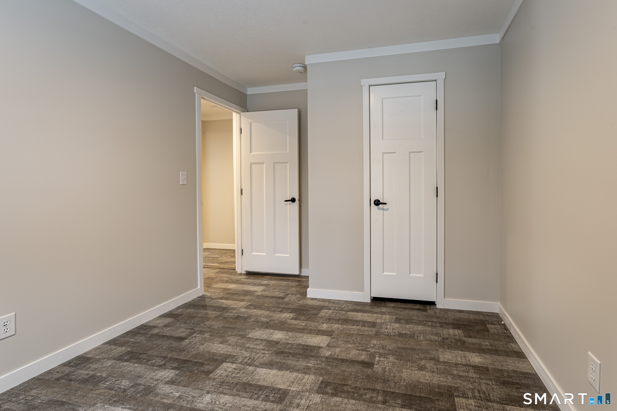 67 Middle Road Enfield, CT 06082 - Photo 27 of 43