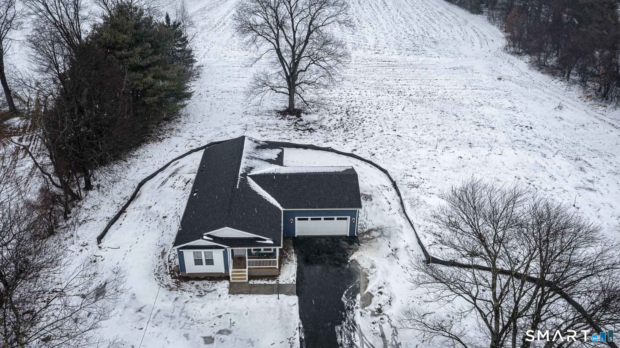 67 Middle Road Enfield, CT 06082 - Photo 32 of 35 a view of roof with a yard