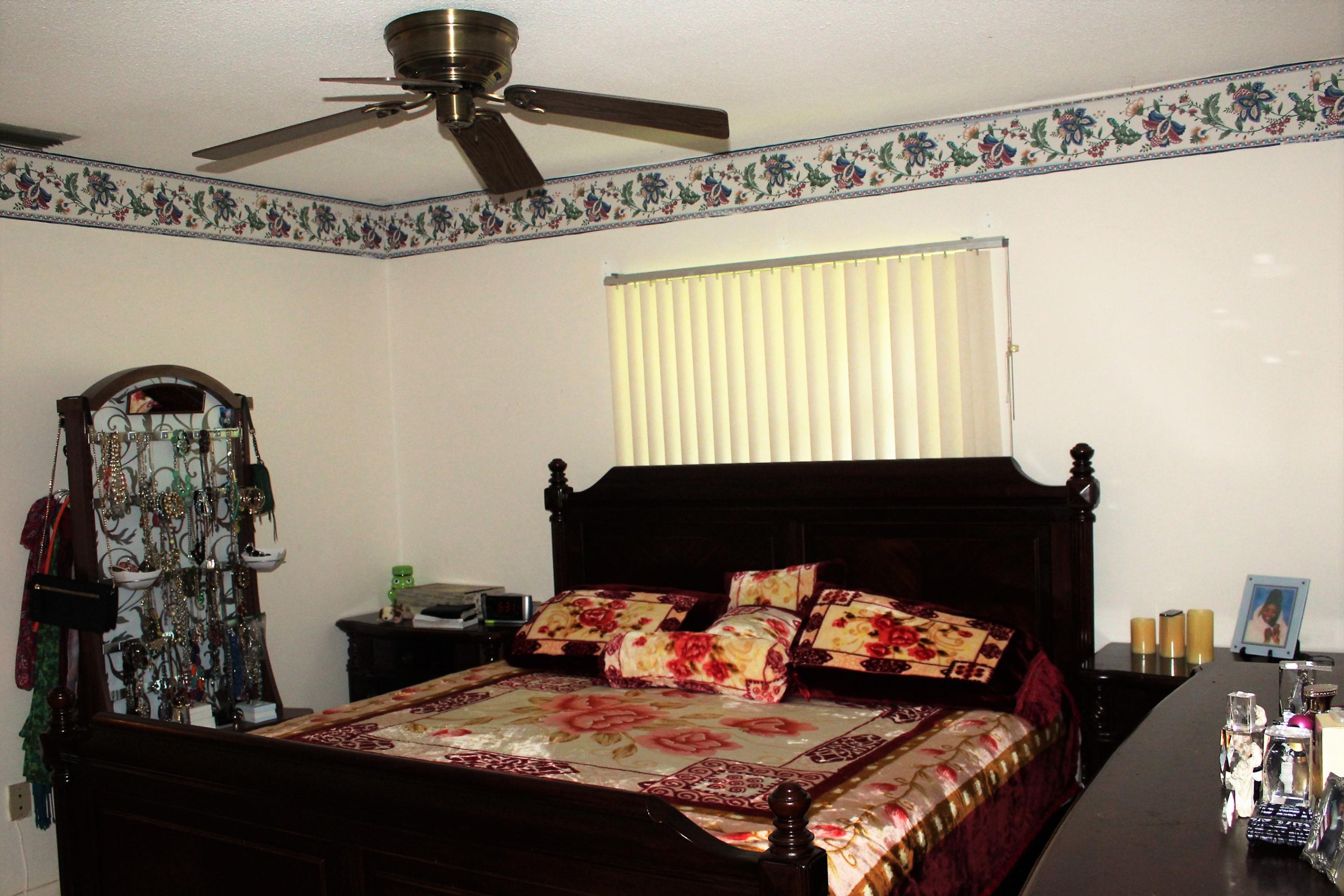 22195 Southwest 65th Terrace Boca Raton, FL 33428 - Photo 10 of 15 IMG_3636 (2)