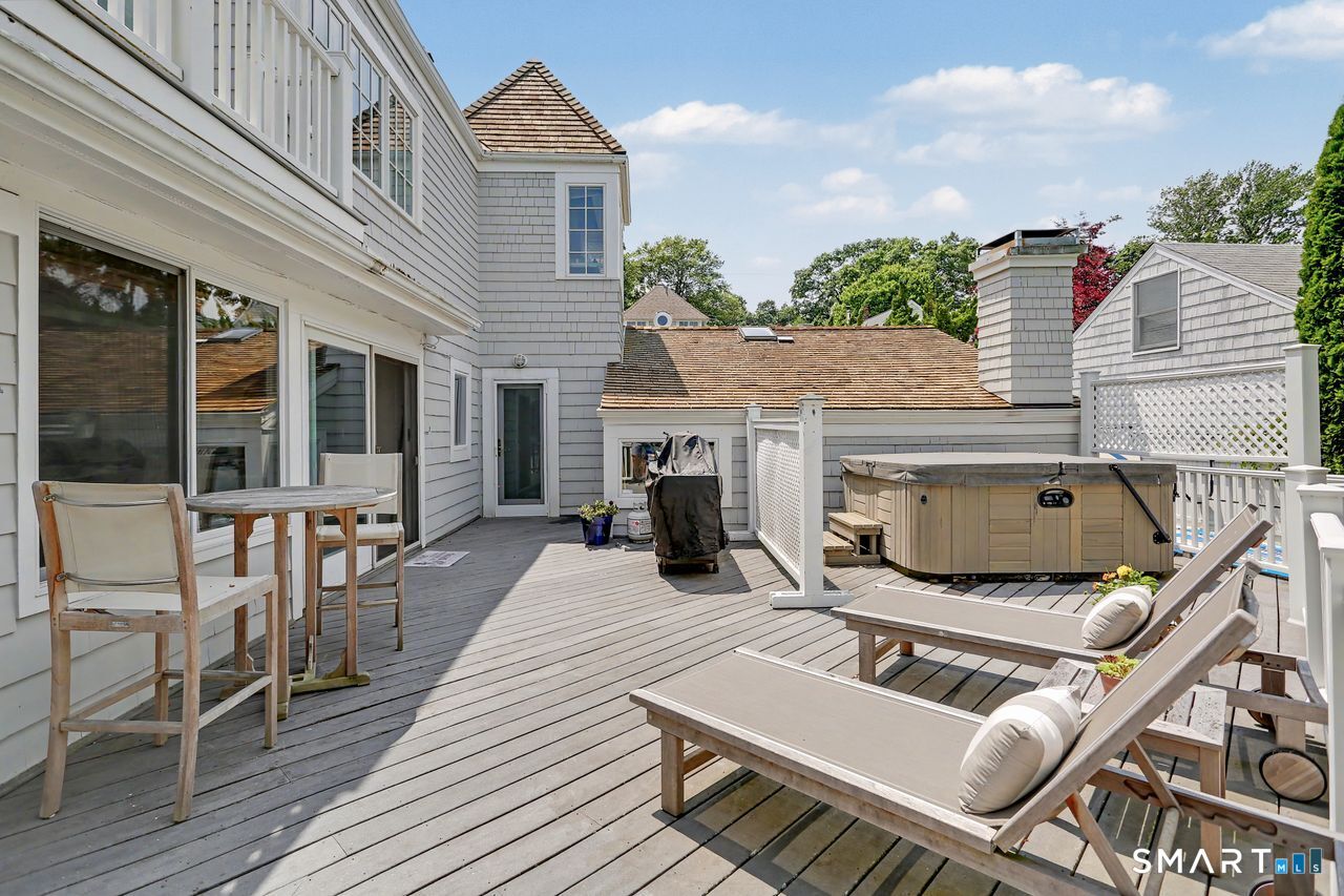 32 Nearwater Road Norwalk, CT 06853 - Photo 30 of 35