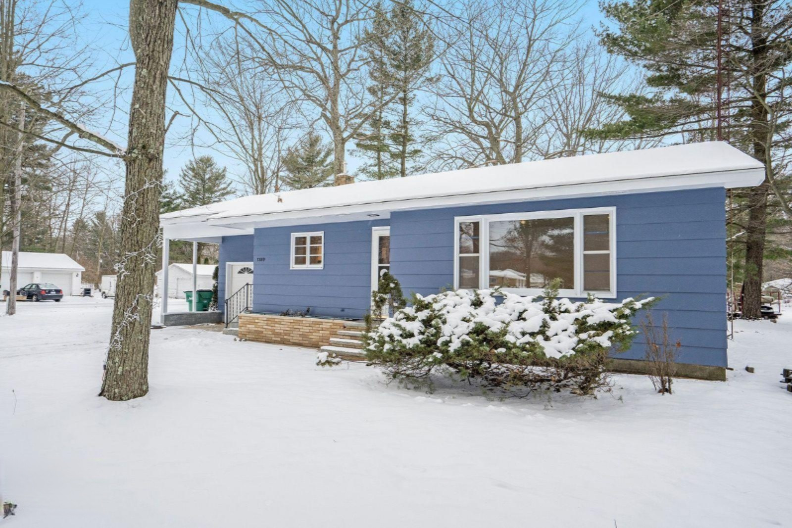 7889 South Michigan Avenue Rothbury, MI 49452 - Photo 19 of 25 19