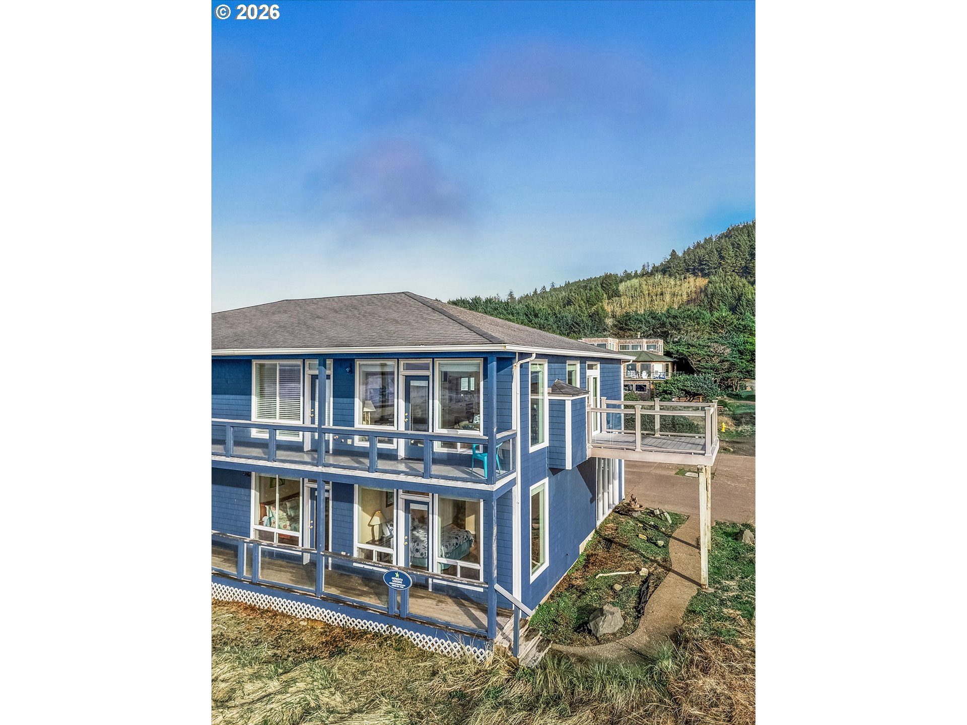 635 Lemwick Lane Yachats, OR 97498 - Photo 4 of 47