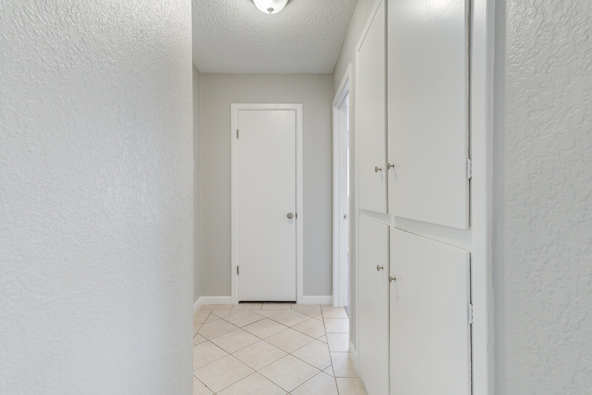 4916 46th Street Lubbock, TX 79414 - Photo 15 of 31 a view of an entryway