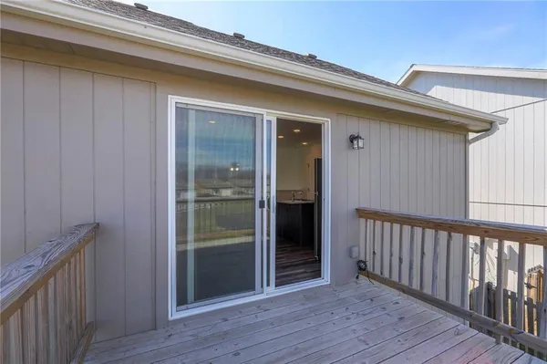 $370,000 | 721 Shane Lane, Belton, MO 64012