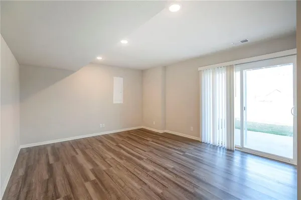 $370,000 | 721 Shane Lane, Belton, MO 64012