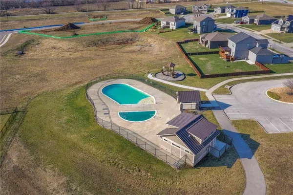 $370,000 | 721 Shane Lane, Belton, MO 64012