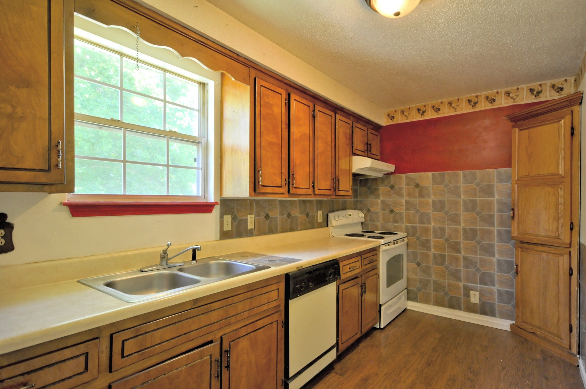 2104 Powell Road Clarksville, TN 37043 - Photo 12 of 49 Gallery Image 12