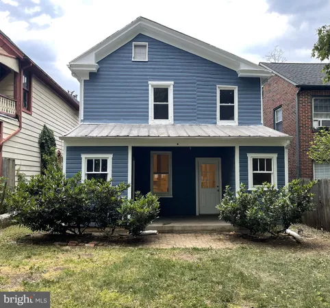 $1,500 | 211 South Maple Avenue, Martinsburg, WV 25401