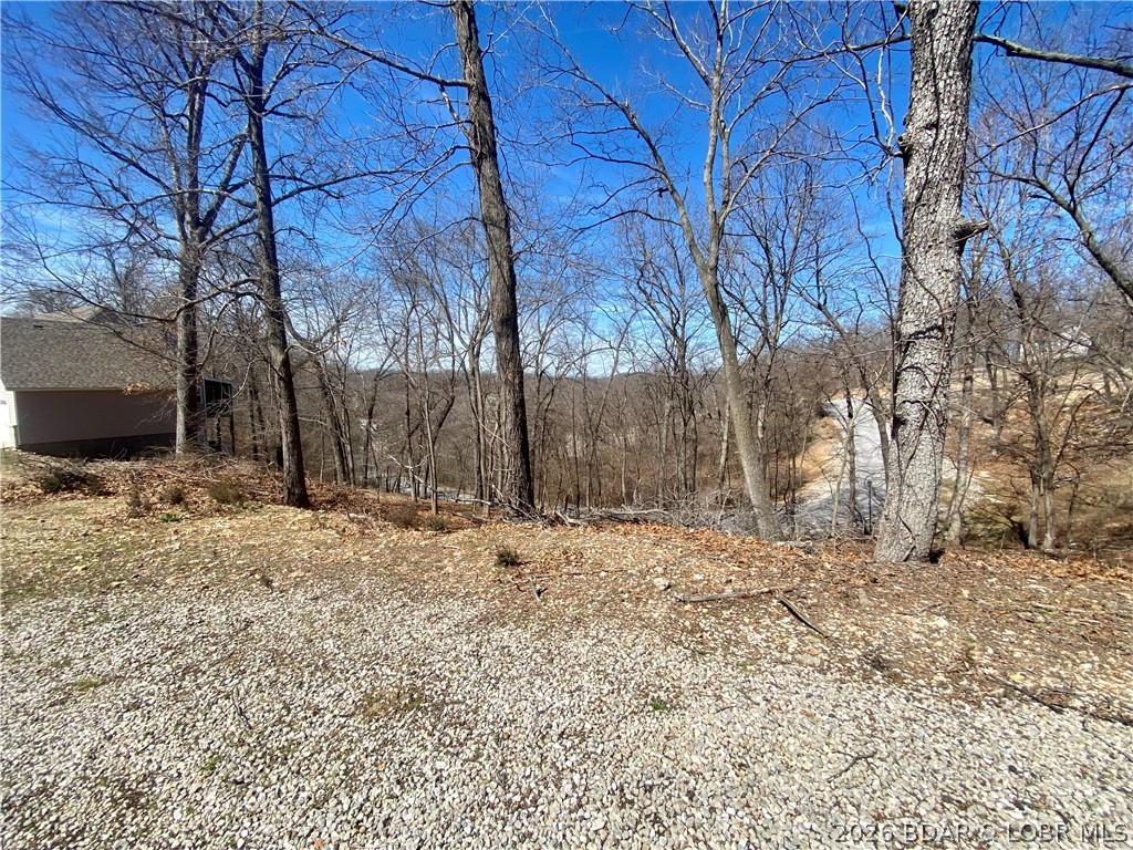 1004 South Beacon Ridge Lake Ozark, MO 65049 - Photo 2 of 11 120' of Road Frontage