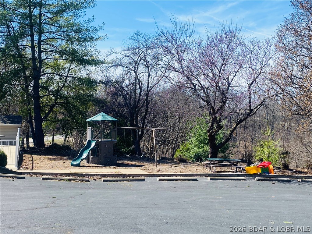1004 South Beacon Ridge Lake Ozark, MO 65049 - Photo 9 of 11 Playground