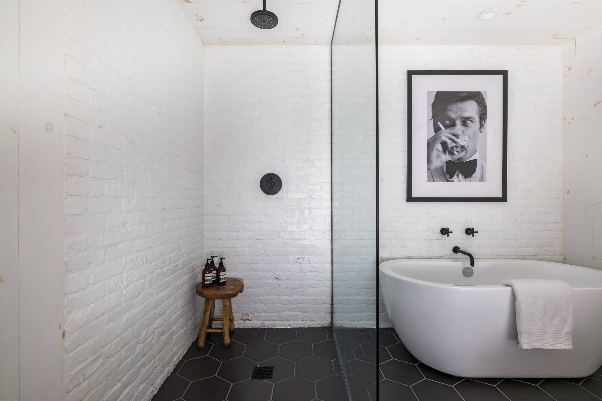 64 Alewife Brook Road East Hampton, NY 11937 - Photo 17 of 26