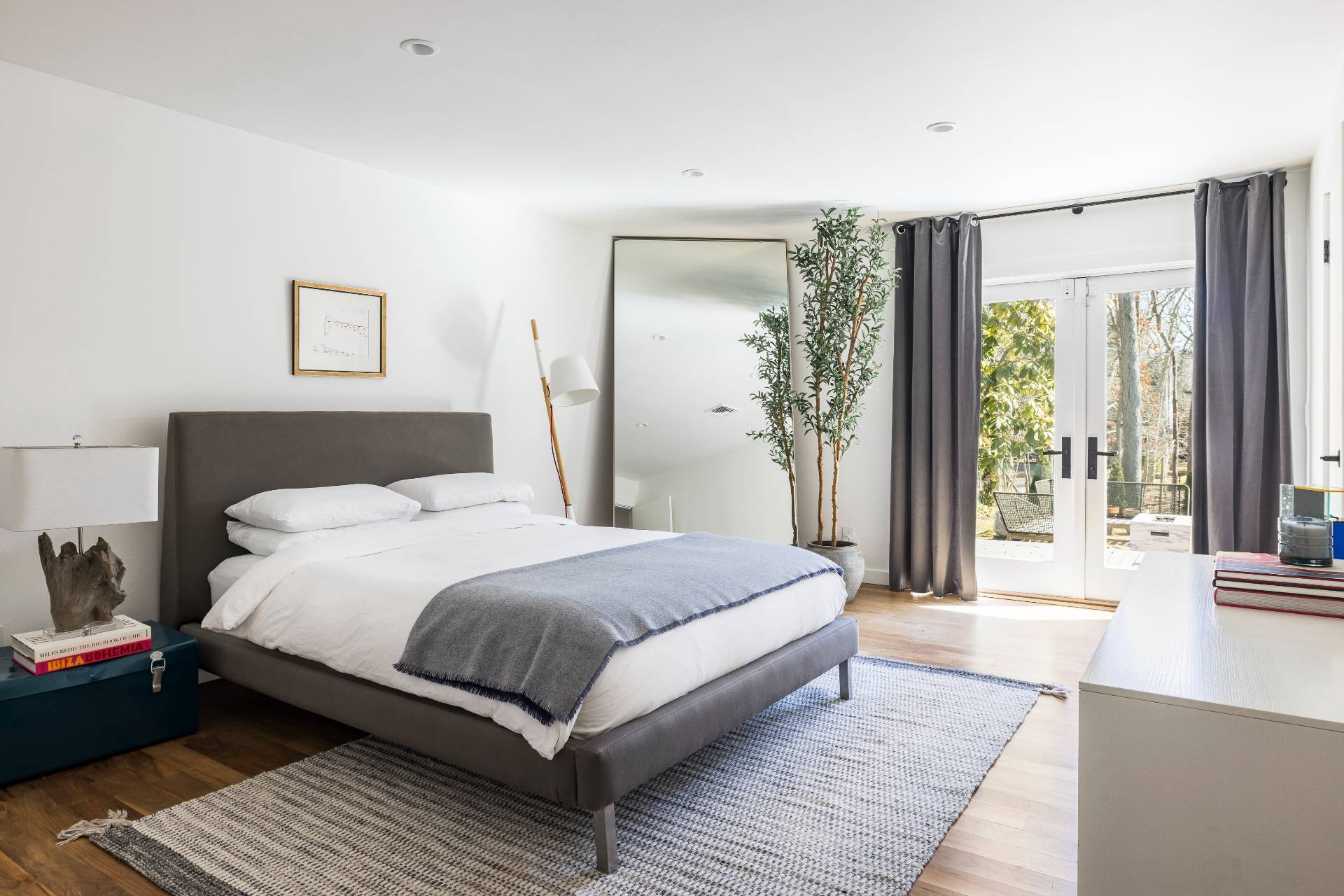 64 Alewife Brook Road East Hampton, NY 11937 - Photo 18 of 26