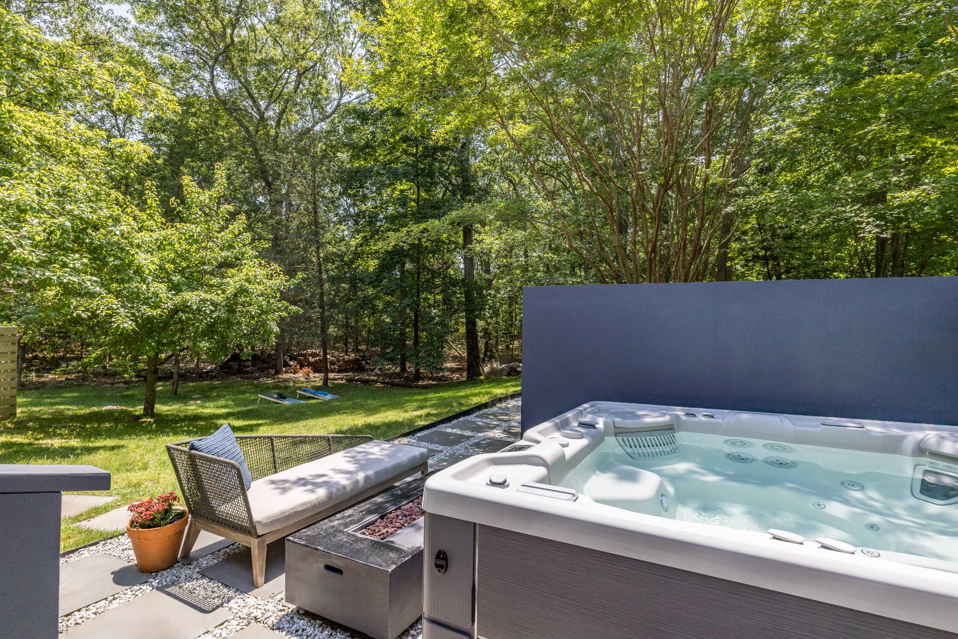 64 Alewife Brook Road East Hampton, NY 11937 - Photo 8 of 26