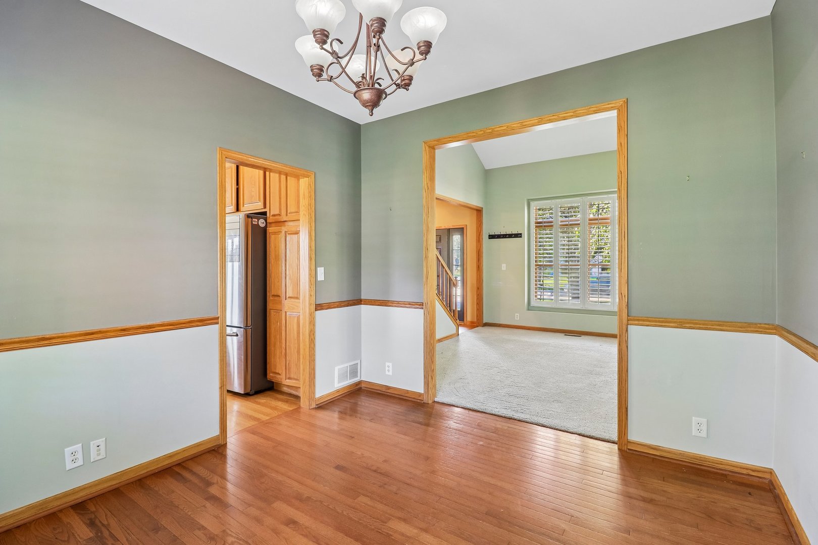 485 Spring Ridge Drive Crystal Lake, IL 60012 - Photo 17 of 60 Gallery Image 17