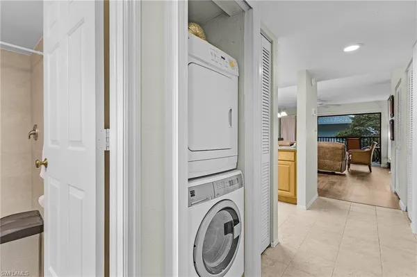 $308,000 | 600 Neapolitan Way, Unit 349, Naples, FL 34103