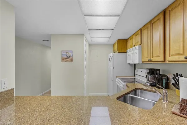 $308,000 | 600 Neapolitan Way, Unit 349, Naples, FL 34103