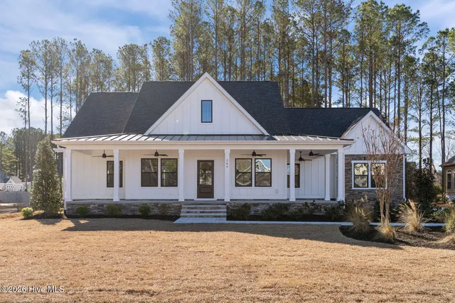 $649,500 | 389 Crow Creek Drive Northwest, Calabash, NC 28467