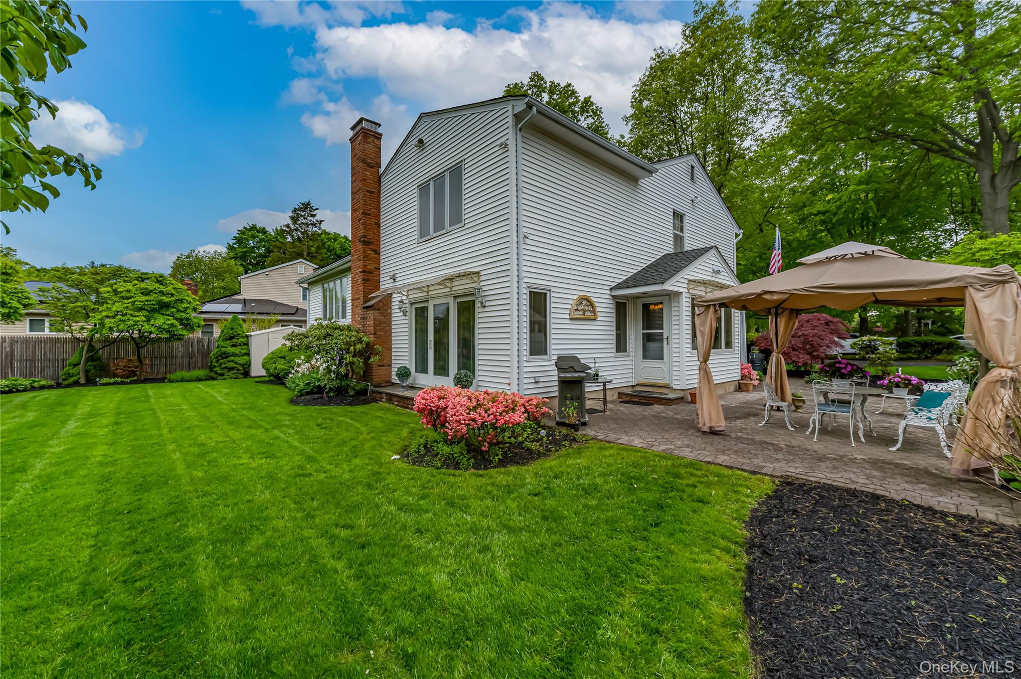 32 Dressler Road Greenlawn, NY 11740 - Photo 42 of 44