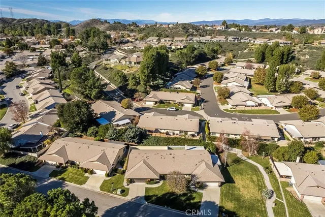 $564,900 | 19539 Mesa Of The Oaks, Newhall, CA 91321